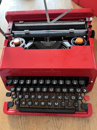 Valentine olivetti - valentine,