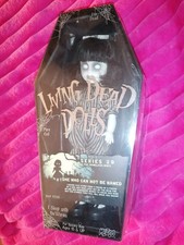Living dead dolls she who - living,