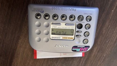 Sony 485 walkman radio - sony, wm