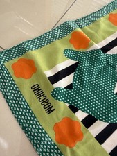 MOSCHINO SEIDENTUCH