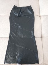 Langer Kunstlederrock schwarz