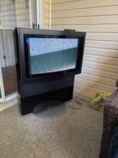 bang olufsen Beovision Avant