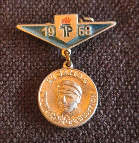 Abzeichen ddr jahre - 20,