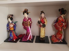 4 Geisha Puppen