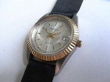Damen Armbanduhr Caravelle by Bulova Kalender