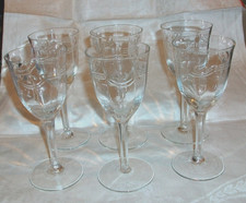 6 Weingläser m .Schliff -