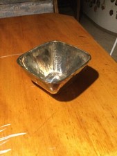 Metallblumentopf, Metall