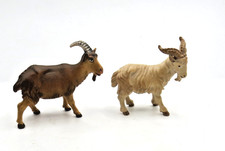 25593/ Krippenfiguren 2 Ziegenböcke Holz geschnitzt farbig Höhe max.  5,5 cm