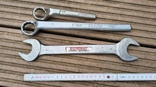 1 Maulschlüssel 27/30 und 2