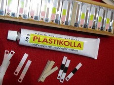 Ventilkleber für alle Akkordeon Ventile,  adhesive for all accordion valves,