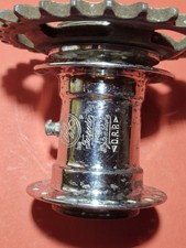 Torpedo Motornabenhülse  39  P , mit Zahnkranz 28 Zähne, 36 Loch.