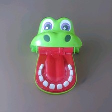 Kroko Doc Hasbro Kinderspiel