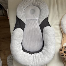 Babybett Babystütze Babymoov