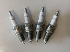4x CHAMPION ZÜNDKERZEN ZÜNDKERZENSATZ FÜR CHRYSLER VOYAGER 2,5L 88-95 NEU RN12YC
