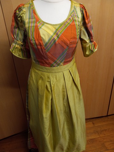 Dirndl aus echter wildseide - aus,