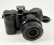 Sony Alpha a6000 24.3MP