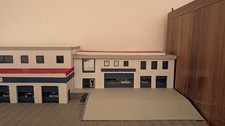 THW- Gebäude Maßstab 1:87 zu