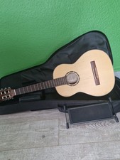 Ortega Gitarre mit Hülle
