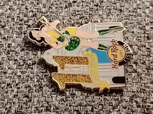 Pin girl hard rock - girl,