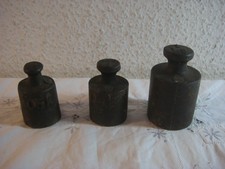 3 alte Gewichte für eine