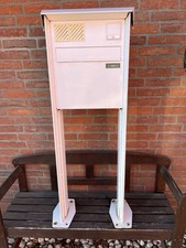 RENZ Briefkasten freistehend mit Standfüßen, weiß, gebraucht, NUR ABHOLUNG