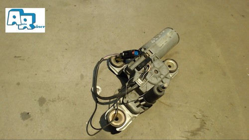 Ford 2000 - bj,