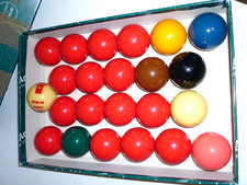 Aramith Snooker Kugel-Set – 2 1/16 Zoll – 22 Kugeln + Trainingskugel TOP