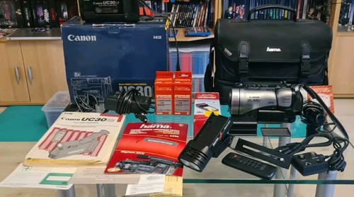 Canon 8mm video camcorder - 2,