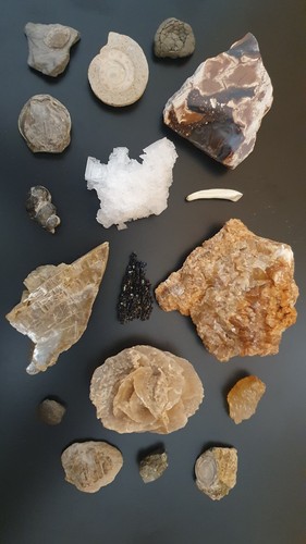 Teile steine mineralien - steine,,