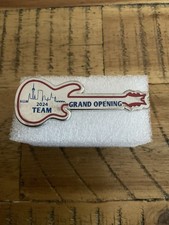 Hard Rock Café Hamburg/Hard Rock Hotel Hamburg Grand Opening Team Pin