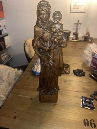 Madonna holzfigur 1945 - madonna,