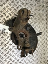 Achsschenkel vorne rechts VW Touran II (1T3) 2.0 TDI 103kW 140PS  CFHC