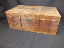 Alte große Schatulle