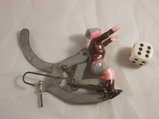 Mechanische Spielfigur TORWART uralt Kunststoff Fußball Tischspiel DDR ?