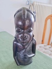 Afrikanische Büste aus