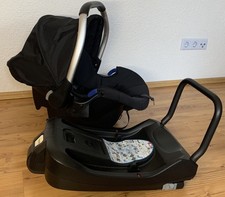 Babyschale + Station +