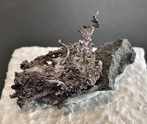 Silber gediegen auf matrix - silber,