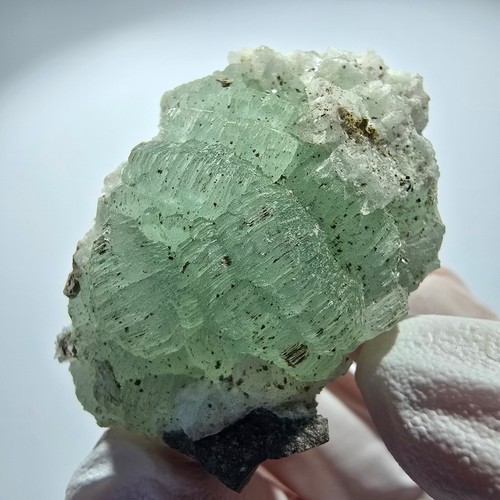 Prehnit kugel quarz auf - kugel,,