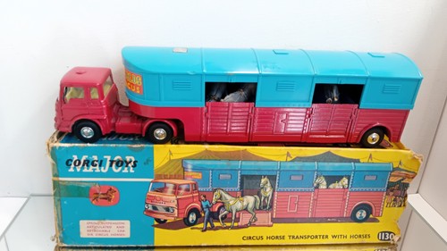 Corgi toys 1130 - , chipperfields