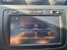 Dacia / Renault  Einbau-Navigationsgerät