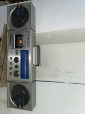 vintage boombox Sony CFS 88S