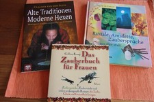 Rituale Amulette Zaubersprüche  / ... Moderne Hexen /  3 Bücher ungelesen