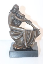 Bronze Skulptur / Figur ,"weiblicher Akt", sign.Milo, Höhe 14cm , 0,74Kilo /140