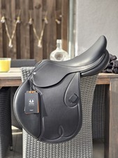 Acavallo Botticelli Springsattel 17.5 Schwarz