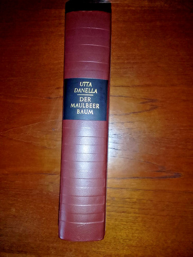 Der maulbeerbaum utta - -,