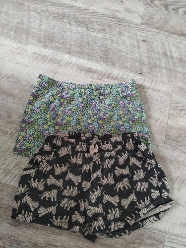 Zwei shorts kurze hosen - shorts,