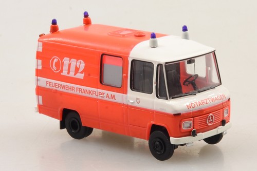 Brekina 36934 mercedes - /,