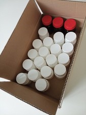 21 Medikamentendose Schraubverschluss Glas und Kunststoff