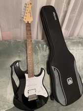 E-Gitarre mit Tasche, Yamaha