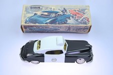 Arnold Candidat Polizeiwagen